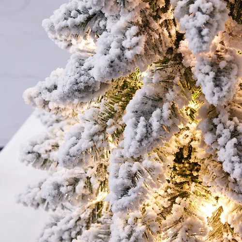 Vista 7 de Prelit - Árbol de Navidad artificial de mesa de 18 pulgadas con luces y base de madera, mini árbol de pino de Navidad para mesa, escritorio