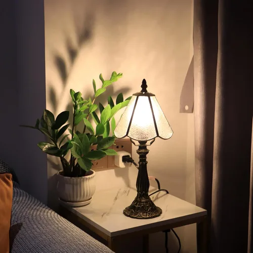 Vista 6 de Tiffany Style Table Lamp White Diamond Stained Glass Lamp 14 Inch Small Lamp,Desk Lamps,6X6X14 Inch,Bronze Resin Base, Antique Lamp,Mini Accent
