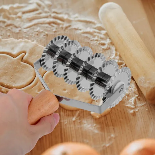 Vista 2 de UPKOCH Cortador de pastelería de acero inoxidable con mango de madera masa