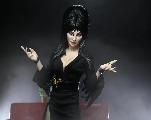 Vista 5 de NECA Elvira- Figura vestida de 8" - Elvira