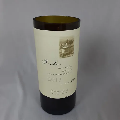 Vista 3 de Timeless Elegance - 2013 Joseph Phelps Cabernet Sauvignon Backus Vineyard - Vela para botella de vino con etiqueta original