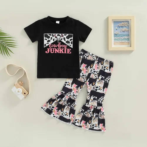 Vista 45 de fhutpw Conjunto de camiseta de manga corta con estampado de vaca y pantalones acampanados de dibujos animados para niñas
