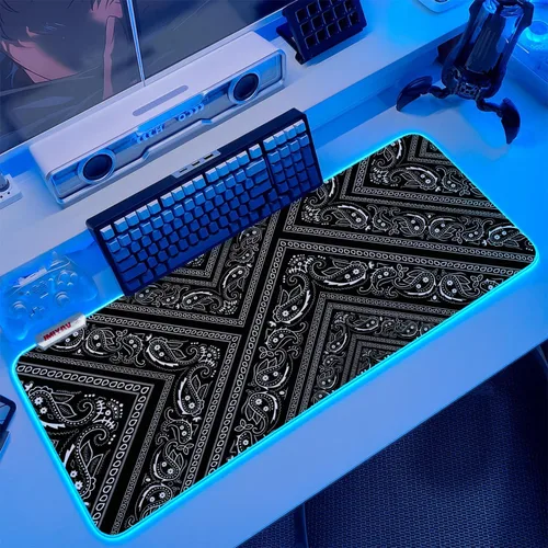 Vista 10 de JMIYAV Alfombrilla de mouse para juegos RGB en blanco y negro, 31.5 x 12 pulgadas, PC XL, grande, extendida y brillante, con luz LED, base de goma