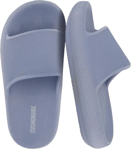 Vista 13 de CUSHIONAIRE Feather-K Cloud Slides, EVA Waterproof Pool Sandals for Kids Negro