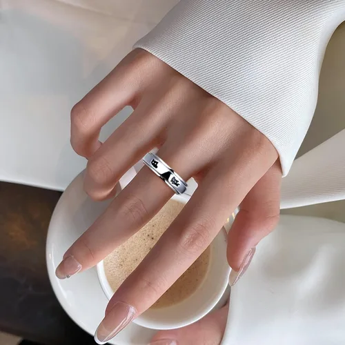 Vista 5 de LYTTMAB Keep Pawstive - Anillo de ansiedad para mujer, anillo giratorio con estampado de pata de perro y gato, anillo para ansiedad para mujer