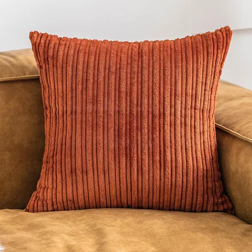 Vista 32 de UGASA - Fundas de almohada decorativas de terciopelo suave y sólidas de Navidad para sala de estar/sofá, 16 x 16 pulgadas, 2 unidades, color burdeos