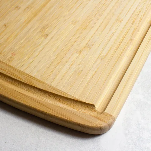Vista 5 de Totally Bamboo Malibu Tabla de cortar de bambú con ranura para jugos, 18 x 12 pulgadas, natural
