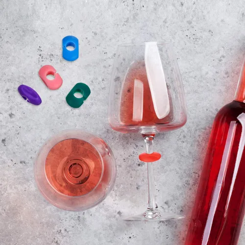 Vista 4 de Maitys 24 piezas de dijes de copa de vino, marcadores de bebida de silicona para copas de vino, copas de tallo, copas de champán, cócteles