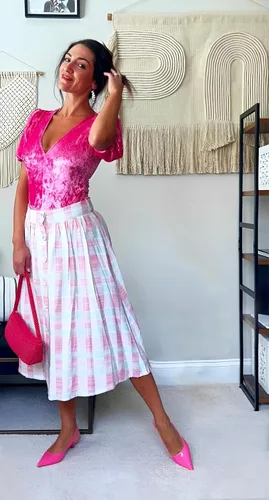 Vista 5 de JENN ARDOR Tacones de gatito cerrados para mujer, con puntera puntiaguda, elásticos, tacones bajos sexys, para novia, boda, invitada de graduación