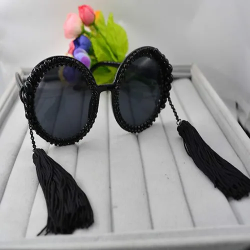 Vista 3 de Gafas de sol barrocas de moda con borlas retro para mujer