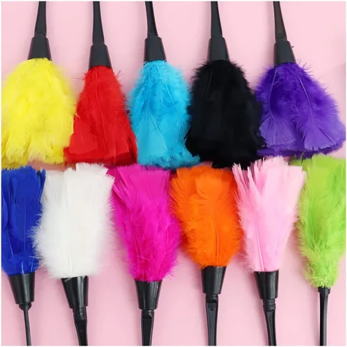 Vista 6 de KUOIN Plumeros de plumas French Maid de 12 pulgadas para mujer, accesorios de disfraz de Halloween, Blanco + Negro
