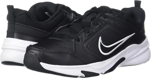 Vista 2 de Nike Defy All Day DJ1196 002 para hombre, talla 9.5, negronegro-blanco, negronegro-blanco