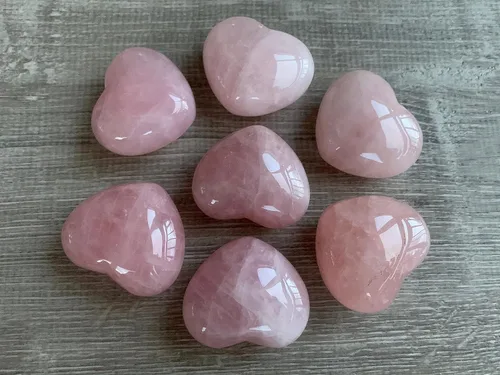 Vista 70 de Corazón hinchado de piedras preciosas al por mayor, corazones hinchados de piedras preciosas pulidas, piedra de palma de cristal, corazón de cristal