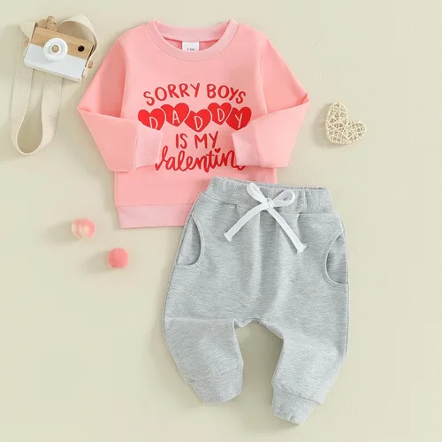 Vista 9 de SOLILOQUY Conjunto de sudadera con cuello redondo y estampado de letras para el día de San Valentín para bebé niño y niña