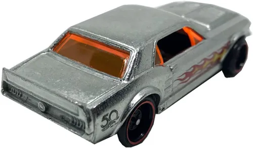 Vista 4 de Hot Wheels ZAMAC '67 Ford Mustang Coupé 1/8 50 aniversario