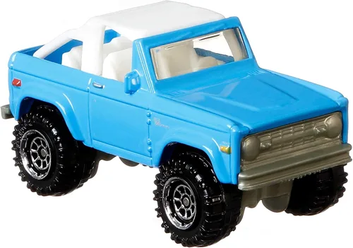 Vista 3 de Matchbox Top Gun: Maverick - Paquete de 5 vehículos y aviones para niños de 3 años en adelante, diseño auténtico para coleccionistas