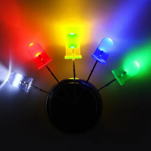 Vista 4 de EBOOT Kit surtido de 100 bombillas LED transparentes, diodos de emisión de luz, 0.2 pulgadas (5 colores)