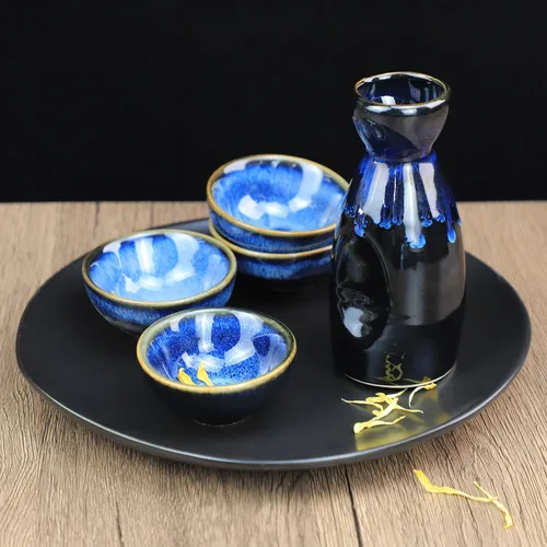 Vista 3 de Sizikato El juego de sake de porcelana de cerámica de 5 piezas incluye 1 botella de sake y 4 tazas de sake Azul oscuro