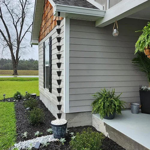 Vista 4 de Square Rain Chain with Large Cups, 8 8.5 10 12 14 Feet Gutter Chain Downspout, Black Powder Coated Rain Chain Funneling for Outside,1m (33ft)