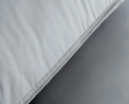 Vista 4 de Paquete de 2 almohadas de plumas de ganso natural para dormir, 100% algodón, almohada de cama para dormir de espalda lateral, tamaño estándar, juego