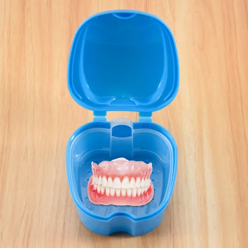 Vista 4 de Estuche azul para dentadura postiza, taza de dentadura con colador, caja de baño de dentadura postiza, caja de almacenamiento de dientes falsos