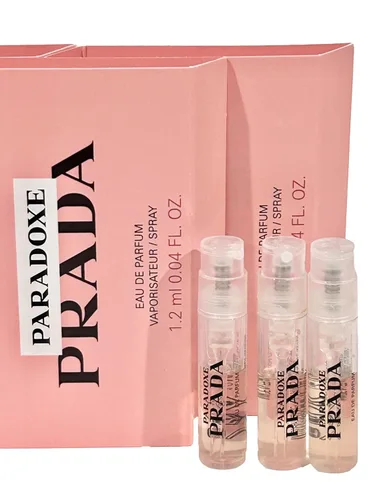 Vista 2 de Prada PARADOXE Muestra de Perfume para MUJER en Vial en Aerosol 1.2 ml / 0.04 oz - Juego de 3