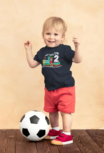 Vista 2 de Unordinary Toddler Camiseta de 2 cumpleaños para niño Chugga Chugga Two Two Train im 2 años