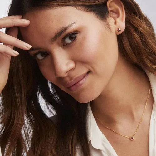 Vista 3 de Kendra Scott Collar con colgante Davie en plata de ley, joyería fina para mujer