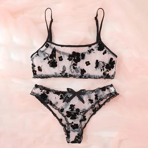 Vista 4 de Conjunto de 2 piezas de brasier y bragas con aros para mujer, conjunto de lencería sexy con lazo y corbatín