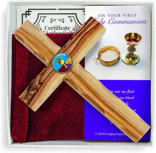 Vista 5 de Cruz de sacramento de bautismo para niños, juego de regalo en caja con certificado de autenticidad, tarjeta de oración y bolsa de terciopelo, madera