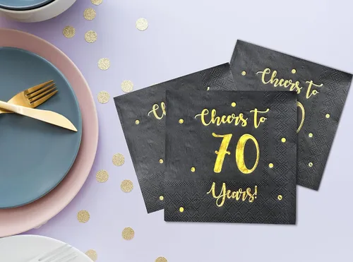 Vista 4 de Servilletas de cóctel de Cheers to 70 años, decoraciones de feliz cumpleaños 70 para hombres y mujeres, decoraciones de fiesta de aniversario