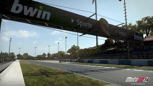 Vista 13 de MotoGP 14 - Xbox 360