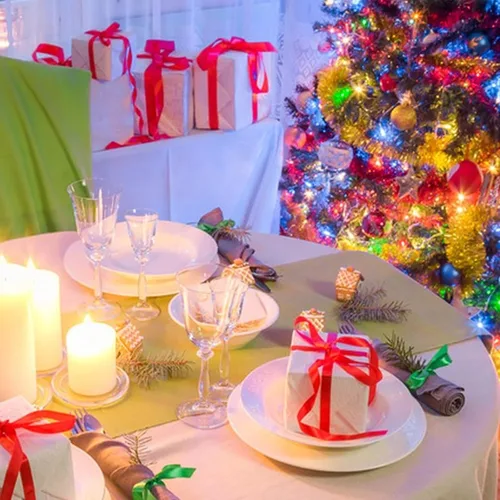 Vista 7 de 12 manteles redondos de plástico desechables para Navidad, suministros para fiestas de Año Nuevo, fundas de mesa redondas impermeables para Navidad