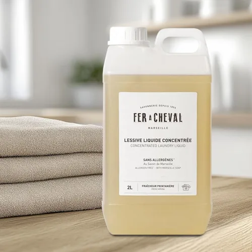 Vista 4 de Fer à Cheval Líquido concentrado para ropa sucia, libre de alérgenos con detergente líquido de Marsella, detergente de lavado orgánico, primavera