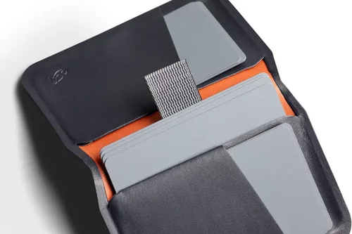 Vista 4 de Bellroy Apex - Cartera delgada de cuero plegable delgada, protección RFID), Onyx, Minimalista