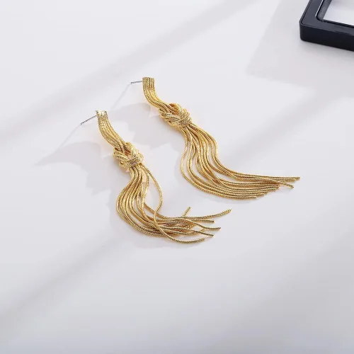 Vista 4 de CLASSYZINT Pendientes largos con borlas doradas para mujer