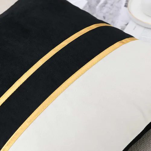 Vista 5 de WACOMECO Fundas de almohada de terciopelo, paquete de 2 fundas de cojín decorativas suaves con cuero dorado para sofá, dormitorio, sala de estar
