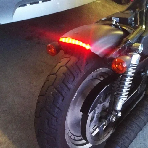 Vista 2 de 1 luz trasera de motocicleta con borde de guardabarros trasero cortado, luz de freno LED, luz de freno para placa de matrícula XL 883N 1200N XL1200V