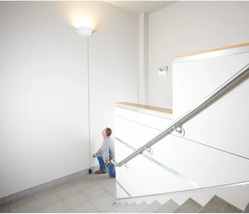 Vista 8 de Bosch Medidor láser GLM165-25G Blaze™ Green-Beam de 165 pies