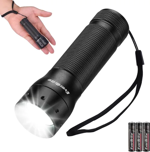 Vista 16 de EverBrite Mini linterna, luz de flash LED con zoom, 3 modos, 3 pilas AAA incluidas, linterna pequeña de mano para camping, emergencia, hogar - azul
