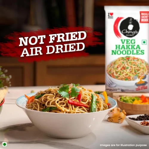 Vista 4 de Ching's Secret Fideos Veg Hakka (chino desi chino de Ching) 21.2 Oz (600 gm)