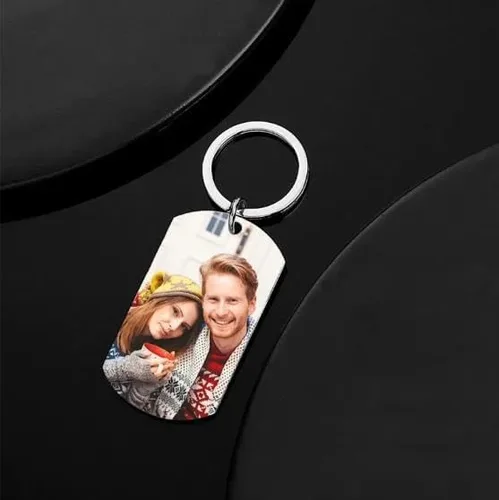 Vista 3 de toyofmine Llavero personalizado de doble cara para fotos, regalo seguro para niños, novias, mascotas