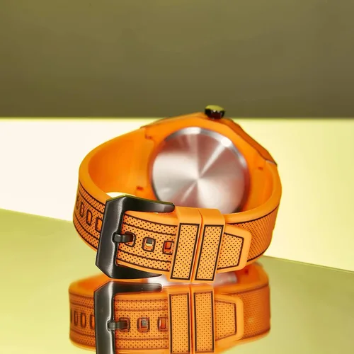Vista 4 de FANMIS Reloj de pulsera para hombre, inspirado en el anime, minimalista, creativo, diseño de agujero de gusano, elegante y duradero, reloj deportivo