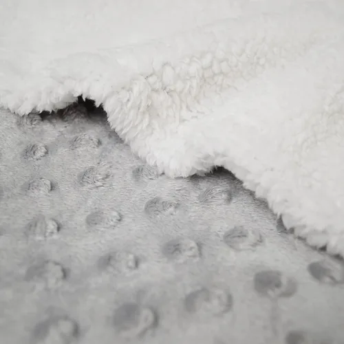 Vista 3 de American Baby Company Heavenly - Manta suave de chenilla Sherpa para niños pequeños (36 x 48 pulgadas), cálida y acogedora, gris, para niños