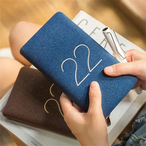 Vista 2 de 48k Small Notebook Agenda for 2022 Pocket Notepad Day Planner Notebook Leather Soft Cover School Planner (Color : A, Size : 48k)