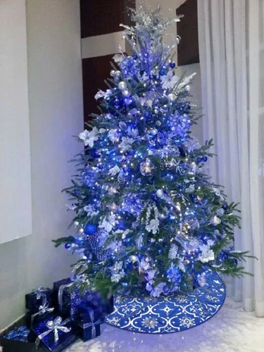 Vista 4 de Falda de árbol de Navidad, tapete grande de franela roja de 48 pulgadas con patrones dorados de Navidad para árbol de Navidad, decoración de fiesta