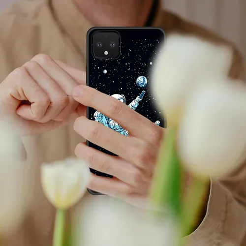 Vista 7 de Funda delgada para Pixel 4 XL, funda delgada de silicona de TPU suave a prueba de golpes para Google Pixel 4 XL, astronauta en el espacio