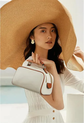 Vista 7 de Telena Neceser de viaje para maquillaje y aseo para mujer; bolsas de cosméticos impermeables de PU de cuero vegano; organizador de aseo portátil