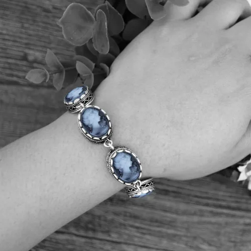 Vista 7 de Vintage Look Lady Queen Cameo Sets For Women Victoria Pendant Cameo Necklace Earrings Ring Bracelet Fashion Jewelry
