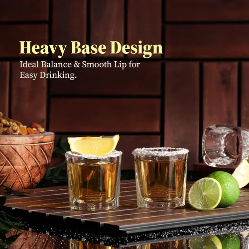 Vista 4 de QUAFFER Vasos de chupito cuadrados de base pesada de 2 onzas (juego de 4) – Vaso de chupito moderno – Vodka clásico de whisky vodka tequila Jerez